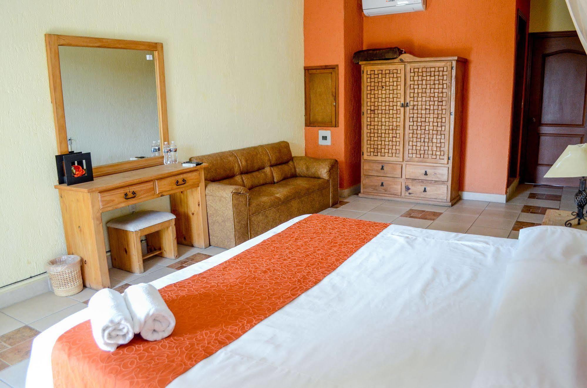 Hotel Quinta La Estampida à Xochitepec Extérieur photo