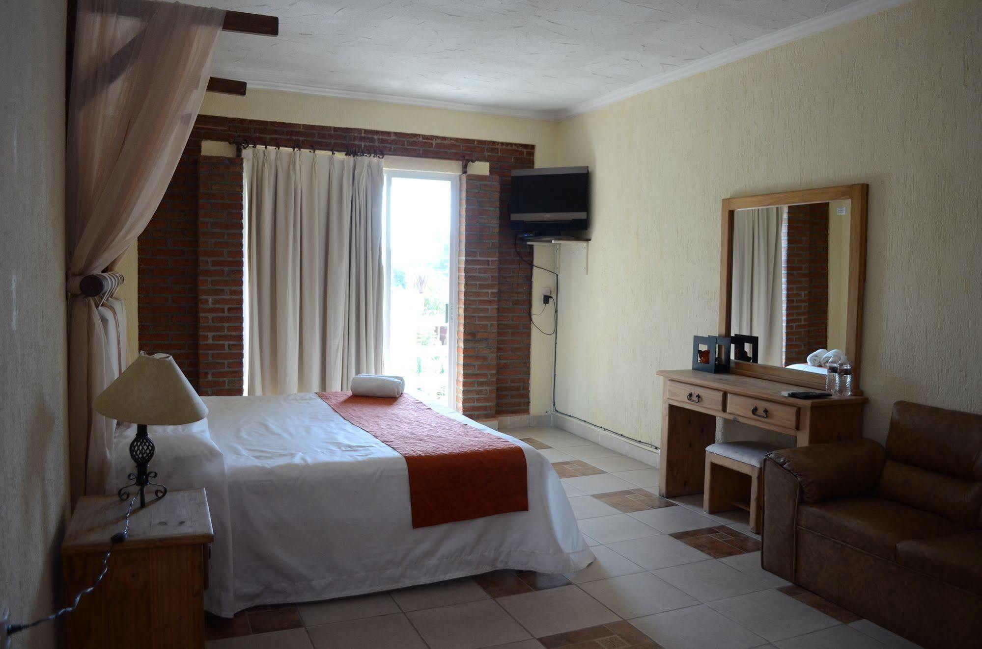 Hotel Quinta La Estampida à Xochitepec Extérieur photo